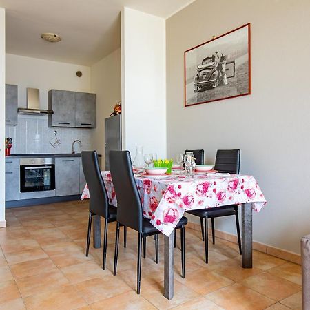 Pretty House Apartment เวียเรจโจ ภายนอก รูปภาพ